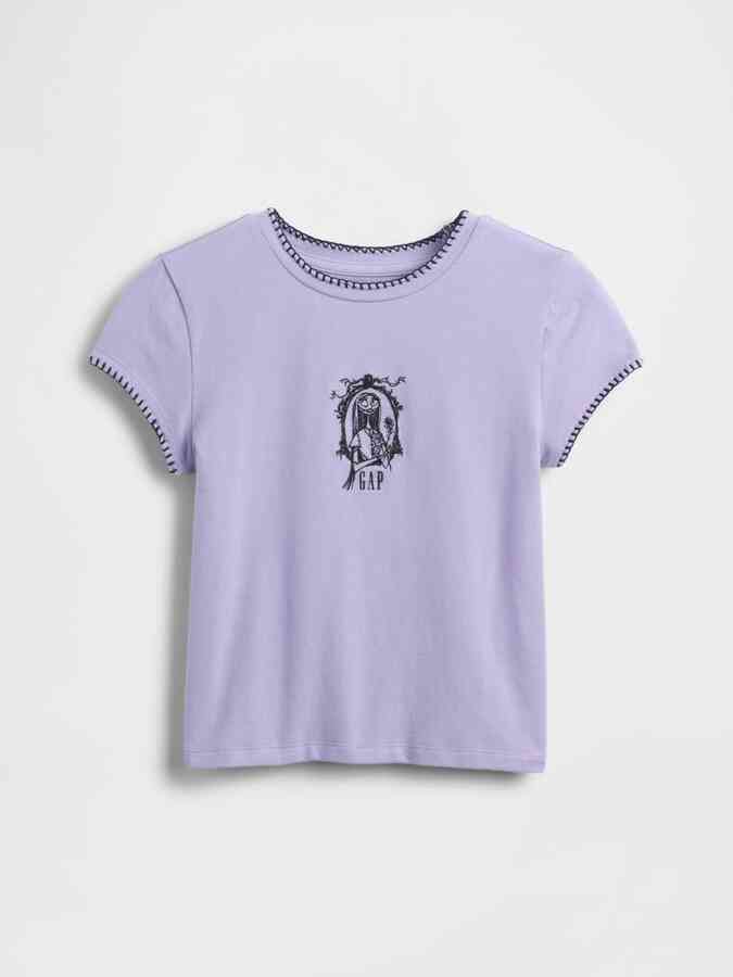 LAYDOWN โ WDWINFO.COM Check Out the NEW Gap x Disney Nightmare Before Christmas Merch Collection LAYDOWN