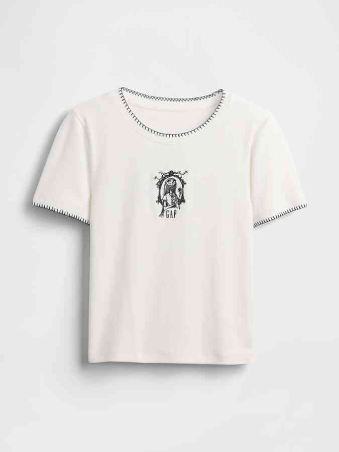 LAYDOWN โ WDWINFO.COM Check Out the NEW Gap x Disney Nightmare Before Christmas Merch Collection LAYDOWN
