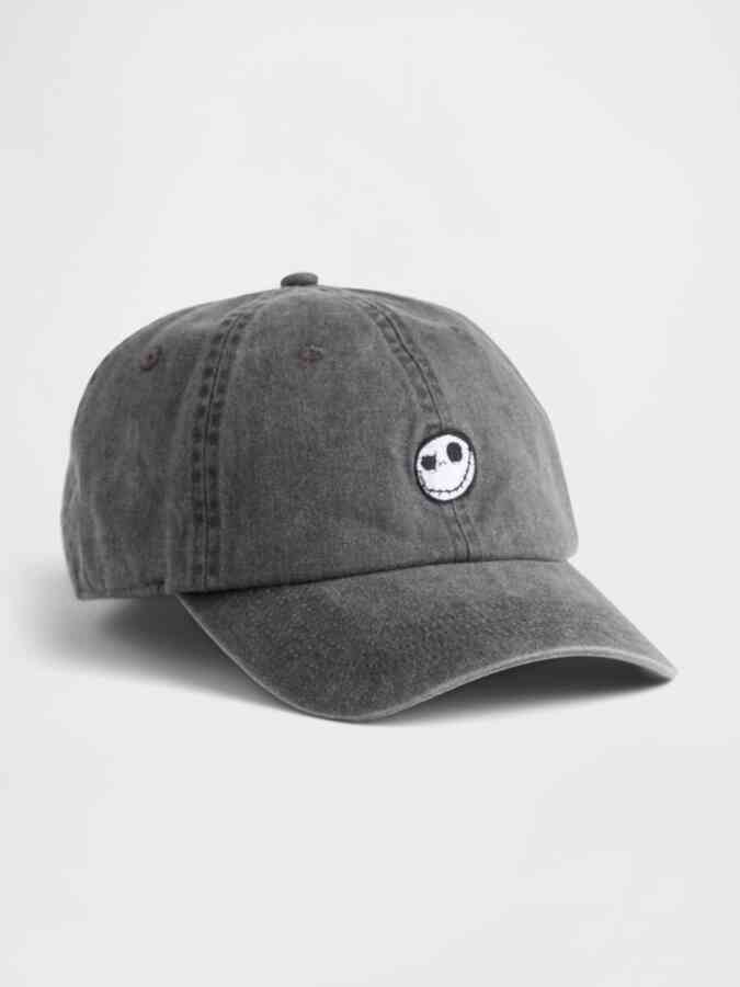 LAYDOWN โ WDWINFO.COM Check Out the NEW Gap x Disney Nightmare Before Christmas Merch Collection LAYDOWN