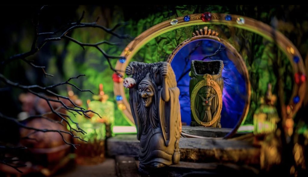 New Tiki Treasure: The Evil Queen & The Witch Mug Tiki Evil Queen