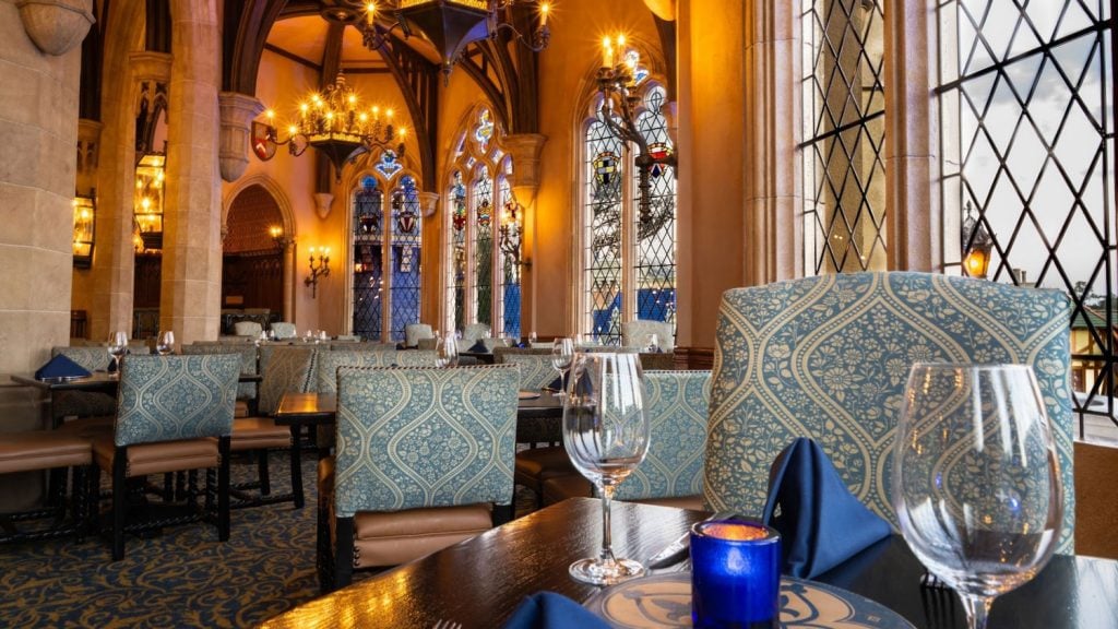 What Is FREE DINING at Walt Disney World?