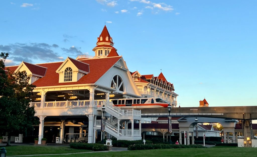 New Disney World Resort Hotel Discount: Save Up to 30% in Late Summer & Early Fall