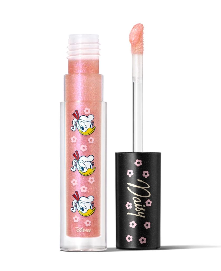 2025-DCP-Macys-MAC-Holiday-Collection-3-1676x2048 Large – WDWINFO.COM New M·A·C x Disney Collab Collection Now at Macy’s! 2025-DCP-Macys-MAC-Holiday-Collection-3-1676x2048 Large