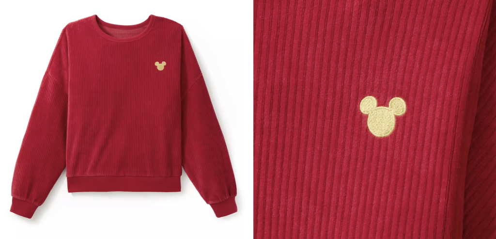2025 Holiday Merch 10 โ WDWINFO.COM NEW Holiday Merch Brings Cozy Vibes to the Disney Store 2025 Holiday Merch 10