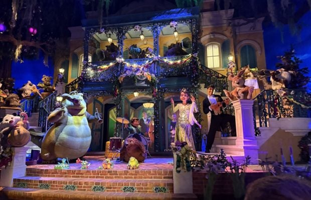 What Disney World Rides Are CLOSED in November 2026? WDW 2025 Zoe Wood Magic Kingdom Tianas Bayou Adventure Interior Large