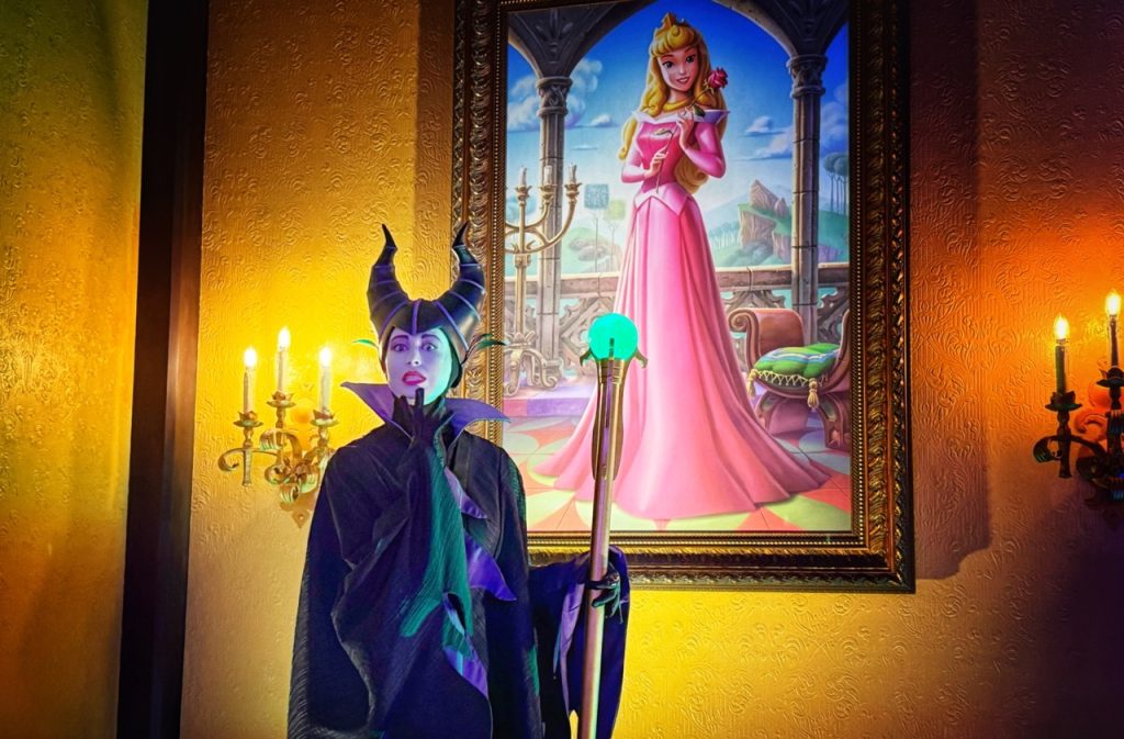 Do You Prefer Your Disney Characters Roaming or Stationed? WDW Zoe Wood 2025 Magic Kingdom Maleficent Large