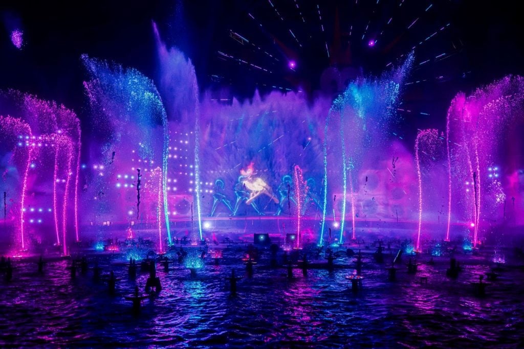 World-of-Color-Happiness-at-Cali – WDWINFO.COM Visit Disneyland for Just 4/Day Select Dates in November! World-of-Color-Happiness-at-Cali