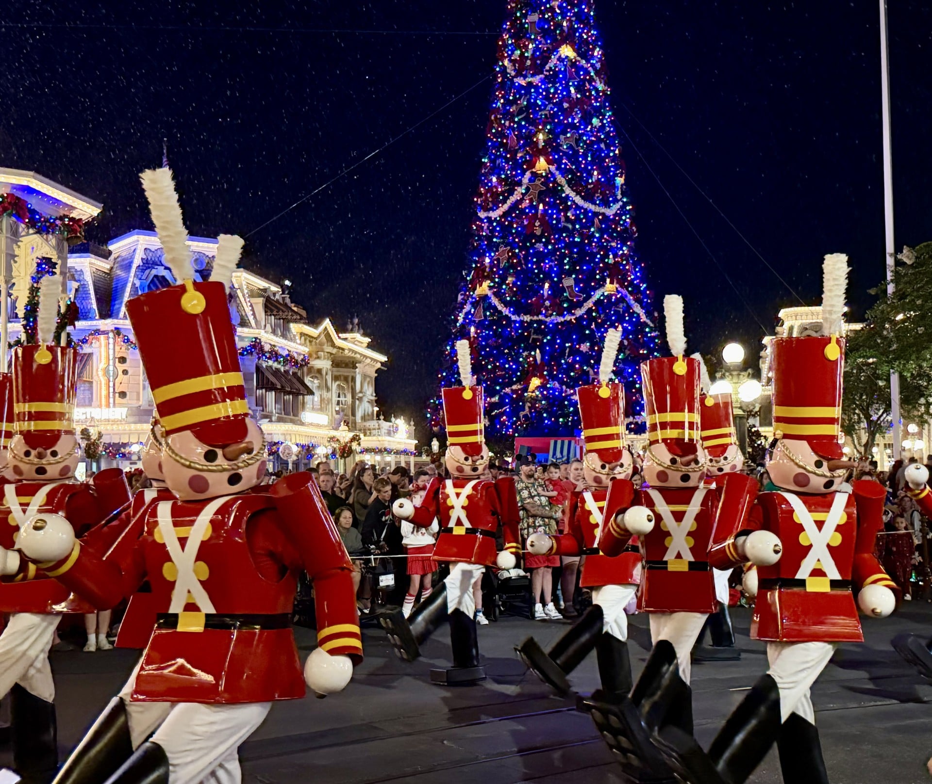 8 SOLD OUT Dates for Mickey's Very Merry Christmas Party 2026