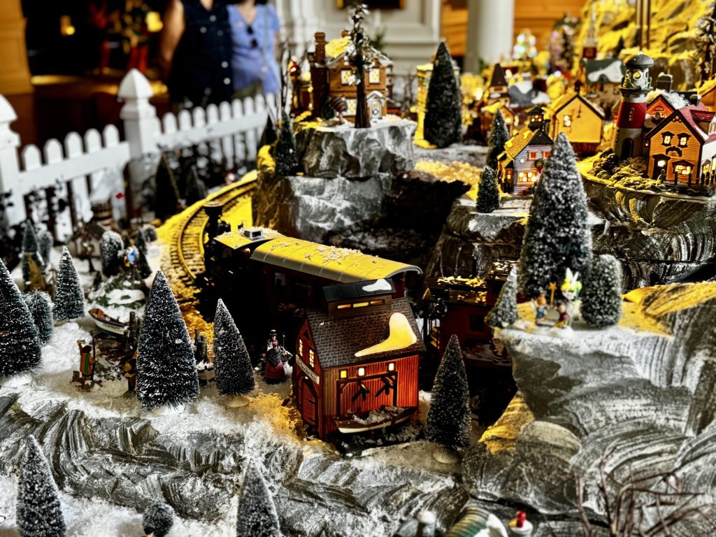 2025 yacht club christmas 10 – WDWINFO.COM A Closer Look at Disney’s Yacht Club Christmas Village 2025 yacht club christmas 10