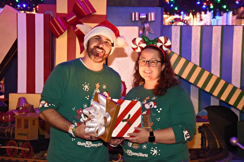 Mickeys Very Merry Christmas Party 2025 Photo Ops Gift Box Large – WDWINFO.COM New Very Merry Christmas Party Photo Ops at Magic Kingdom Mickeys Very Merry Christmas Party 2025 Photo Ops Gift Box Large