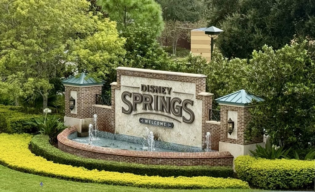 Florida Residents Get 25% Off Dining at These Disney Springs Restaurants