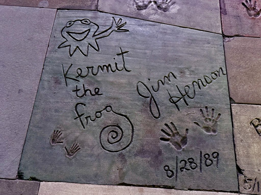 dhs chinese theater 5 – WDWINFO.COM A Time Capsule in the Concrete: Hollywood Studios’ Celebrity Handprints dhs chinese theater 5
