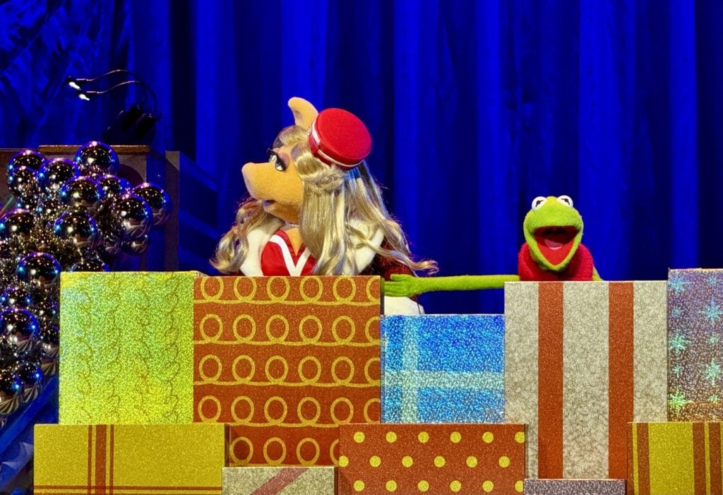 jollywood nights 2025_chloe 6 2 – WDWINFO.COM Walt Disney World Holiday Plans to Be Revealed June 24 as New Teasers Hint at Christmas Events jollywood nights 2025_chloe 6 2