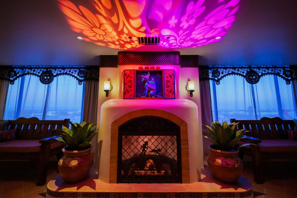 NEW Coco & The Incredibles Suites at Pixar Place Hotel