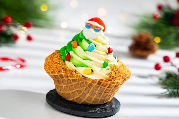 WDW_DS_SOTW_TropicalHolidayTreeSundae_STYLIZED_100125_2667_CJ Large – WDWINFO.COM New Holiday Flavors for Your Disney Springs Snack Stop WDW_DS_SOTW_TropicalHolidayTreeSundae_STYLIZED_100125_2667_CJ Large