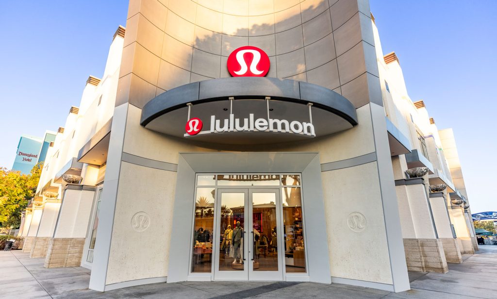 lululemon Opens Early in Downtown Disney District at Disneyland Resort