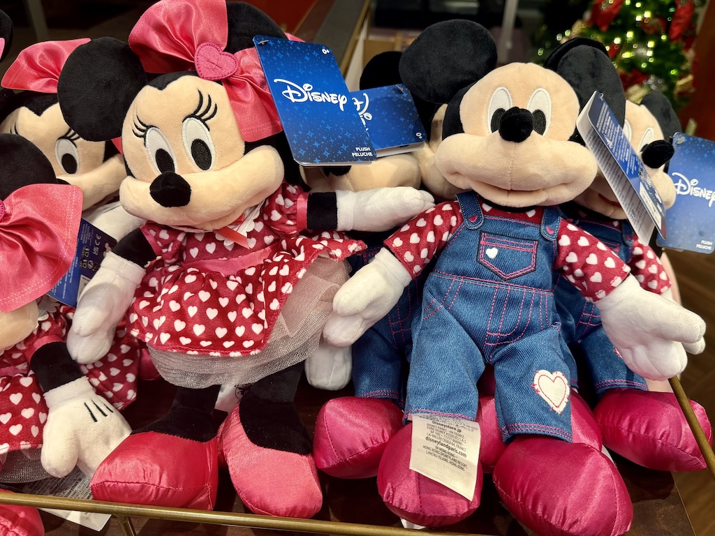 2026 Valentines Merch 6 – WDWINFO.COM New Valentine’s Merch Spotted at Walt Disney World 2026 Valentines Merch 6