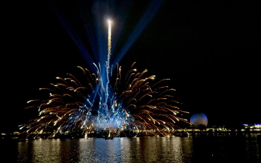 EPCOT FIREWORKS_disney world at night_chloe 2 2 – WDWINFO.COM New Summer Deal: Disney World After 2 PM Ticket EPCOT FIREWORKS_disney world at night_chloe 2 2