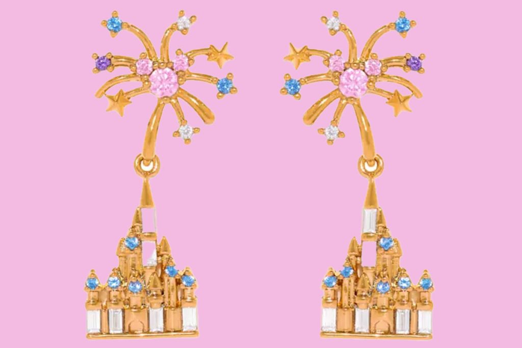 New Disney Merch: Girls Crew, Festival of the Arts, Fuzzy Journals & More monday-merch-header