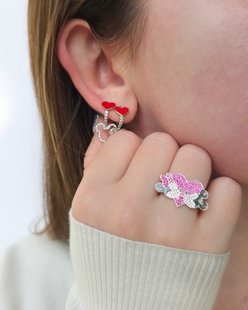 CRISLU DISNEY SPRINGS Pink Large ā WDWINFO.COM New CRISLU Jewelry Trunk Show This Weekend in Disney Springs CRISLU DISNEY SPRINGS Pink Large