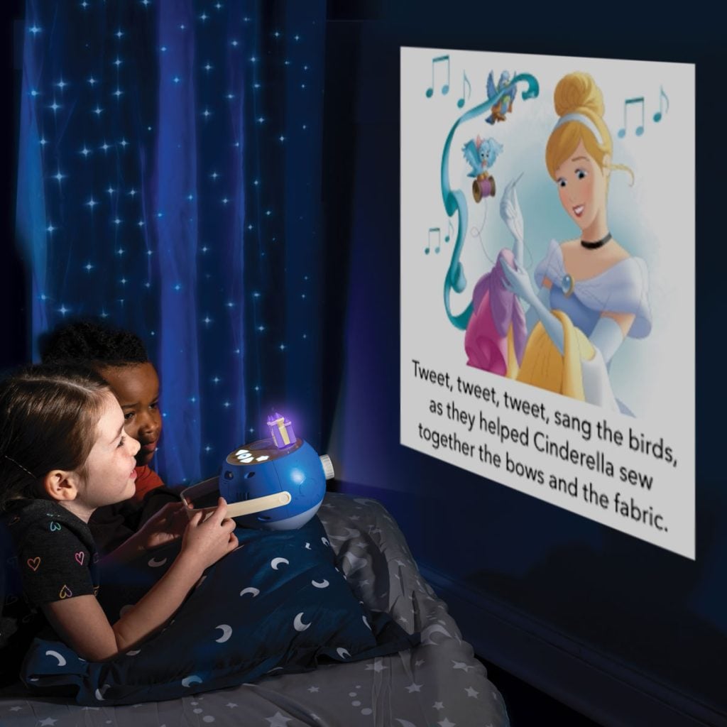 CottageDoorPress_LunaStoryTime_DisneyPrincesses_Projection – WDWINFO.COM Disney & Pixar Stories Coming to Luna StoryTime Projector CottageDoorPress_LunaStoryTime_DisneyPrincesses_Projection