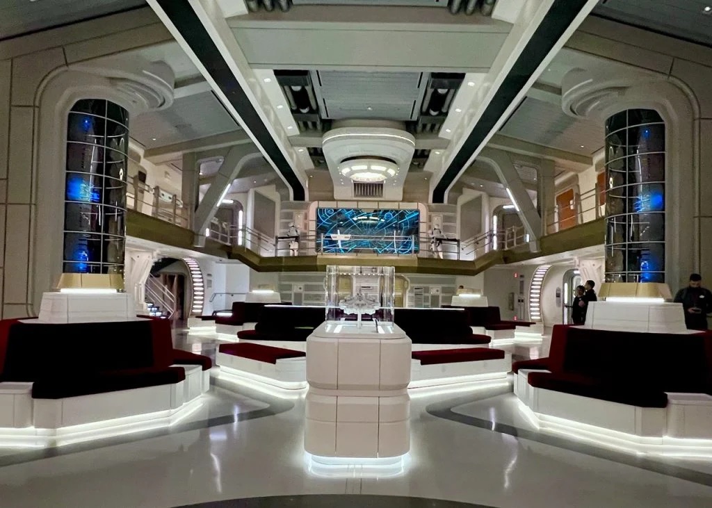 galactic-starcruiser_chloe-2-1024x731 – WDWINFO.COM Why I Think the Original Plans for Villains Land Were Scrapped galactic-starcruiser_chloe-2-1024x731