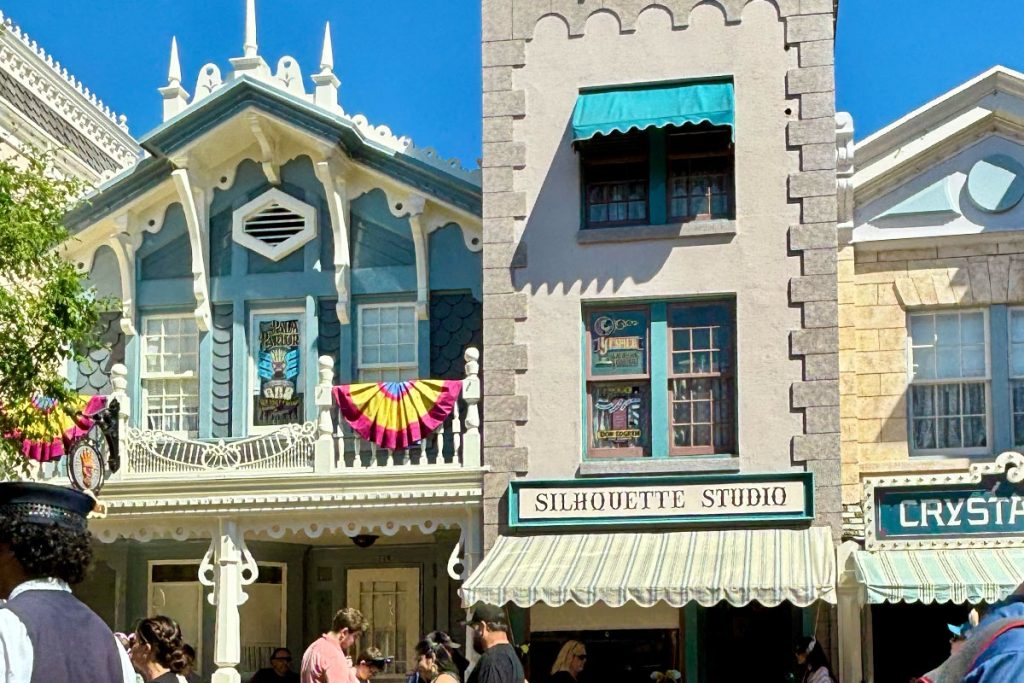 A Unique Disneyland Souvenir You’ll Actually Treasure