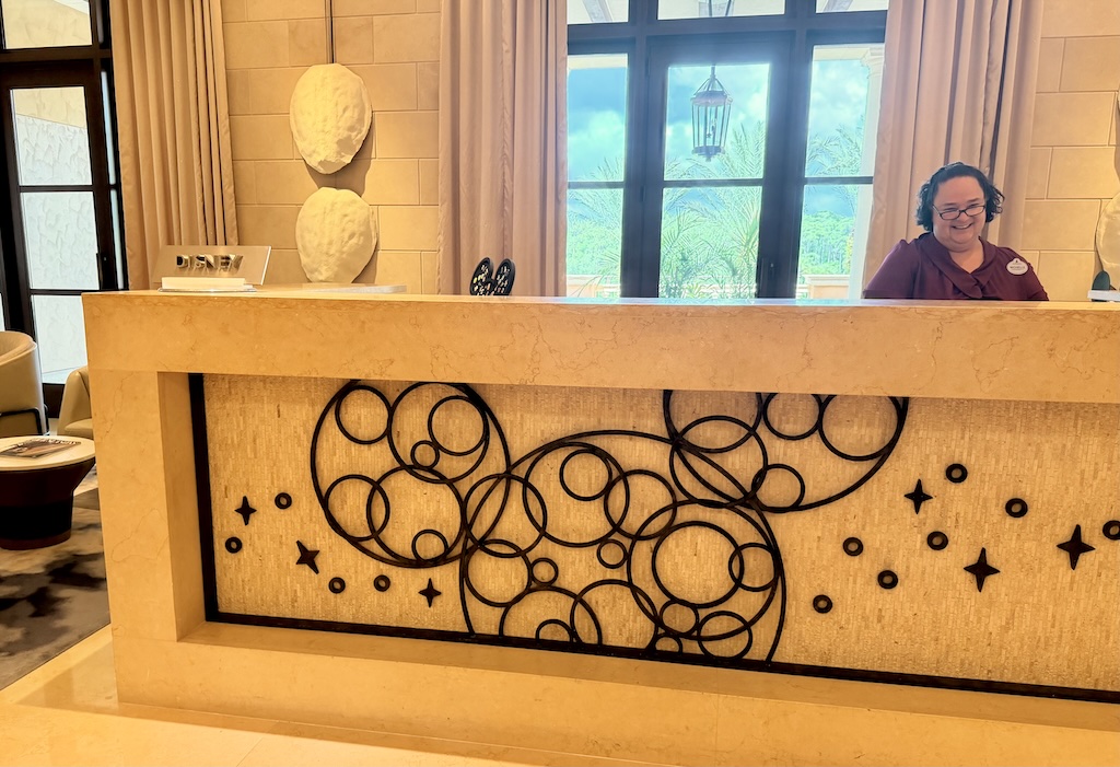 Four Seasons Orlando 20 โ WDWINFO.COM The Surprising Amenities and Touches of Disney at The Four Seasons Orlando Four Seasons Orlando 20