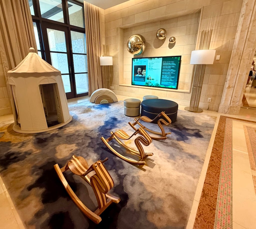 Four Seasons Orlando 28 โ WDWINFO.COM The Surprising Amenities and Touches of Disney at The Four Seasons Orlando Four Seasons Orlando 28