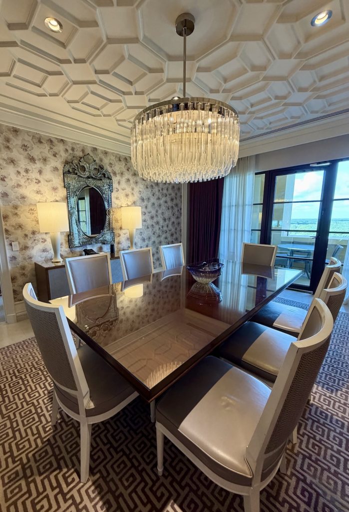 Four Seasons Rooms 20 โ WDWINFO.COM See Inside the Luxe Rooms and Suites at The Four Seasons Resort at Disney World Four Seasons Rooms 20