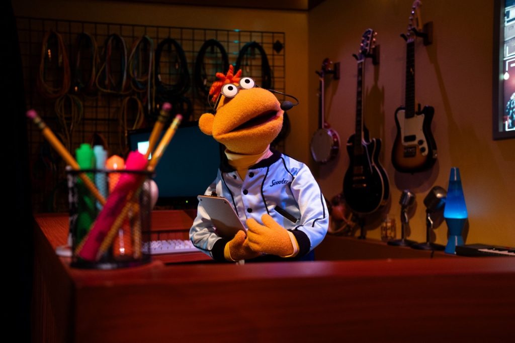 New Photos of INSIDE Rock ‘n’ Roller Coaster Starring the Muppets rock n roller coaster starring the muppets 9
