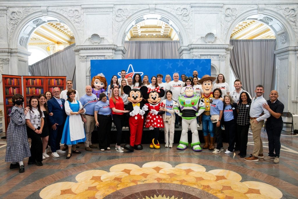 Disney-and-Blue-Star-Books-4-2048x1366 – WDWINFO.COM ‘Disney Celebrates America’ With Spaceship Earth Lighting, 24-Hour Broadcast Special, and More Disney-and-Blue-Star-Books-4-2048x1366