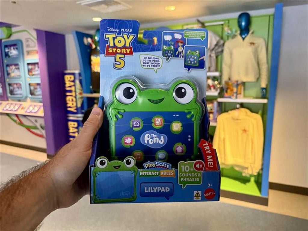toy-story-5-merch-02 – WDWINFO.COM New ‘Toy Story 5’ Merchandise Arrives at Walt Disney World toy-story-5-merch-02