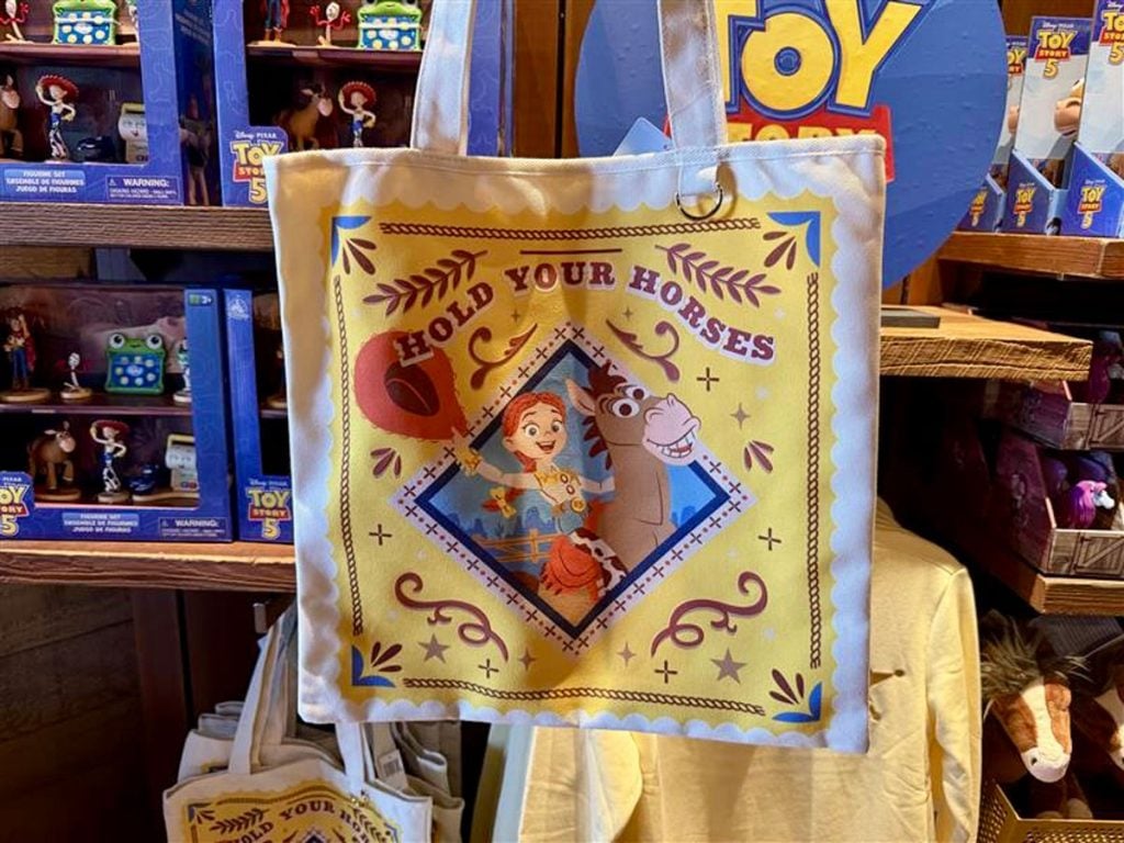 toy-story-5-merch-21 – WDWINFO.COM New ‘Toy Story 5’ Merchandise Arrives at Walt Disney World toy-story-5-merch-21