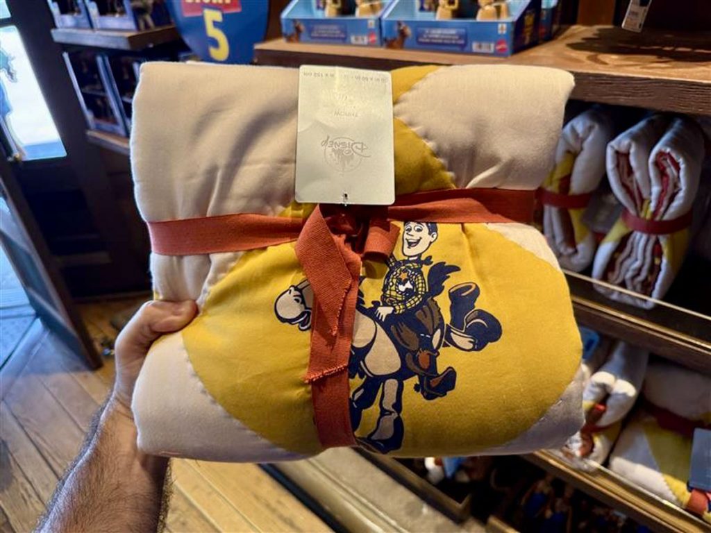 toy-story-5-merch-25 – WDWINFO.COM New ‘Toy Story 5’ Merchandise Arrives at Walt Disney World toy-story-5-merch-25