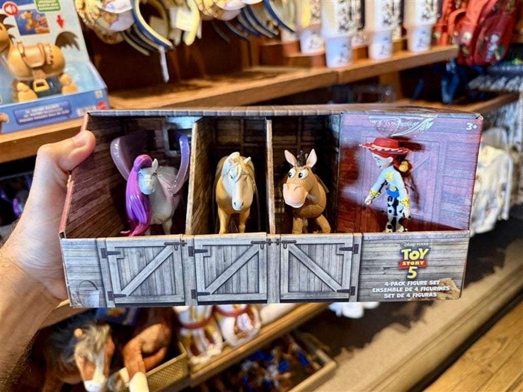 toy-story-5-merch-29 – WDWINFO.COM New ‘Toy Story 5’ Merchandise Arrives at Walt Disney World toy-story-5-merch-29