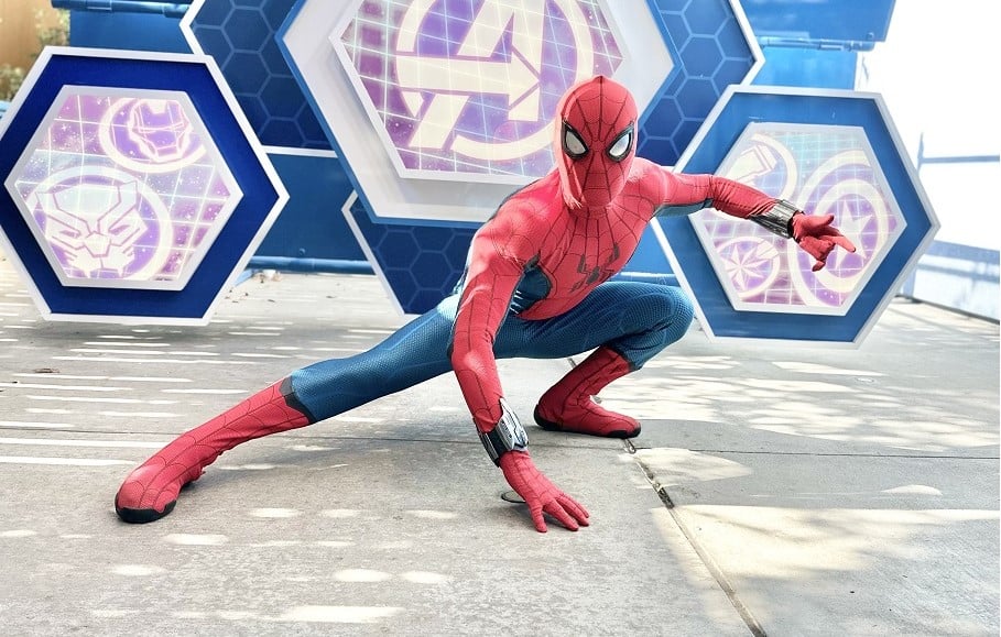 Disneyland This Week: Cars, New Merchandise & More Updates