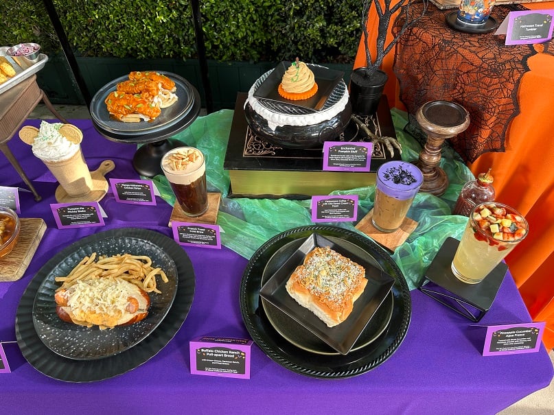 IMG_8910 | WDWINFO.COM New Disneyland Halloween 2026 Foods You Need to Try IMG_8910 Buffalo Chicken Ranch Pull-Apart Bread