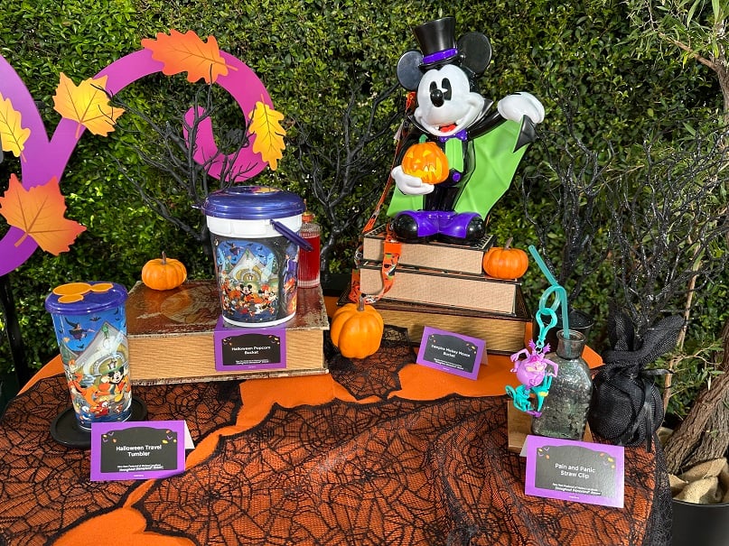IMG_8912 | WDWINFO.COM New Disneyland Halloween 2026 Foods You Need to Try IMG_8912 halloween novelties