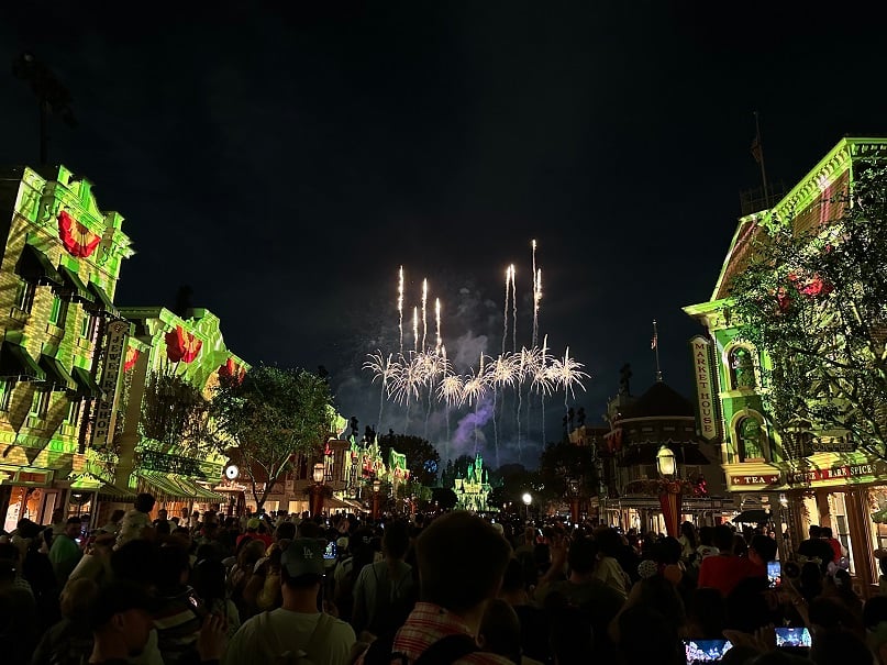 IMG_9301 | WDWINFO.COM Disneyland Halloween 2026: New Entertainment You Need to See IMG_9301 halloween screams