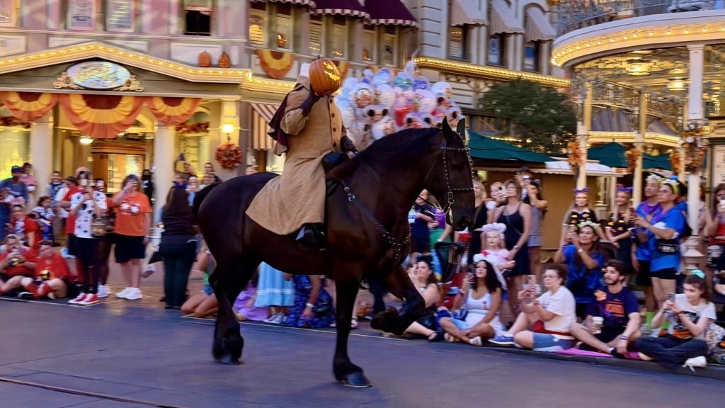 Boo-to-You Halloween Parade 2026: New Details, Viewing Tips & Photos
