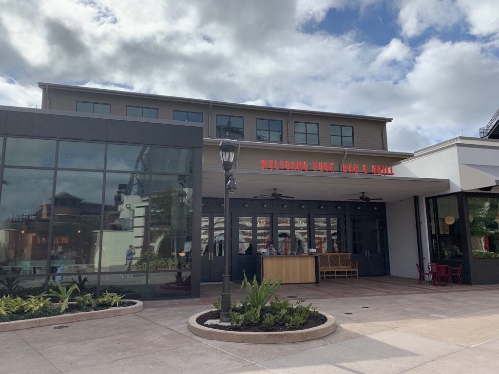 Is Wolfgang Puck Bar & Grill Closing at Disney Springs? wolfgangpuck