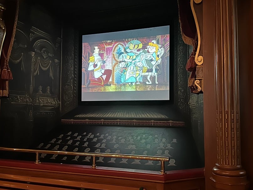 IMG_0162 | WDWINFO.COM Disneyland Has 3 New Updates Guests Will Want to See IMG_0162 mickey mouse shorts main street cinema