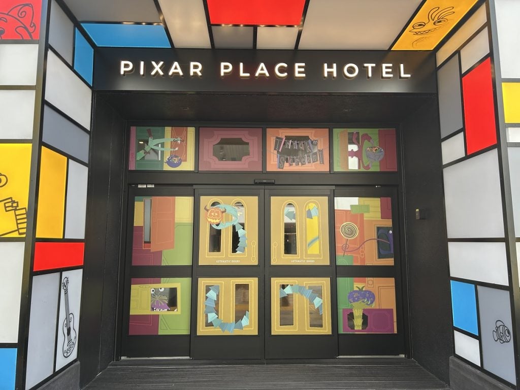 IMG_0251 | WDWINFO.COM Pixar Place and Disneyland Hotels Get New Halloween Decor IMG_0251 pixar place hotel