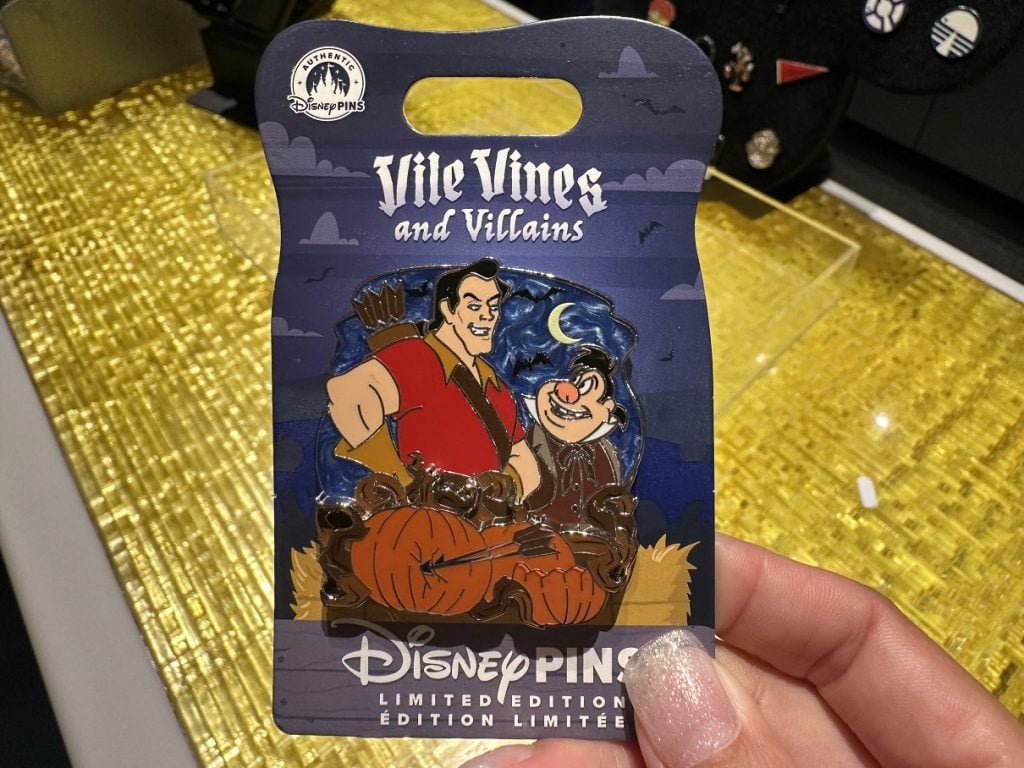 IMG_2477 | WDWINFO.COM New Disneyland Pins Arrive at Disneyland This September IMG_2477 Disney Villains