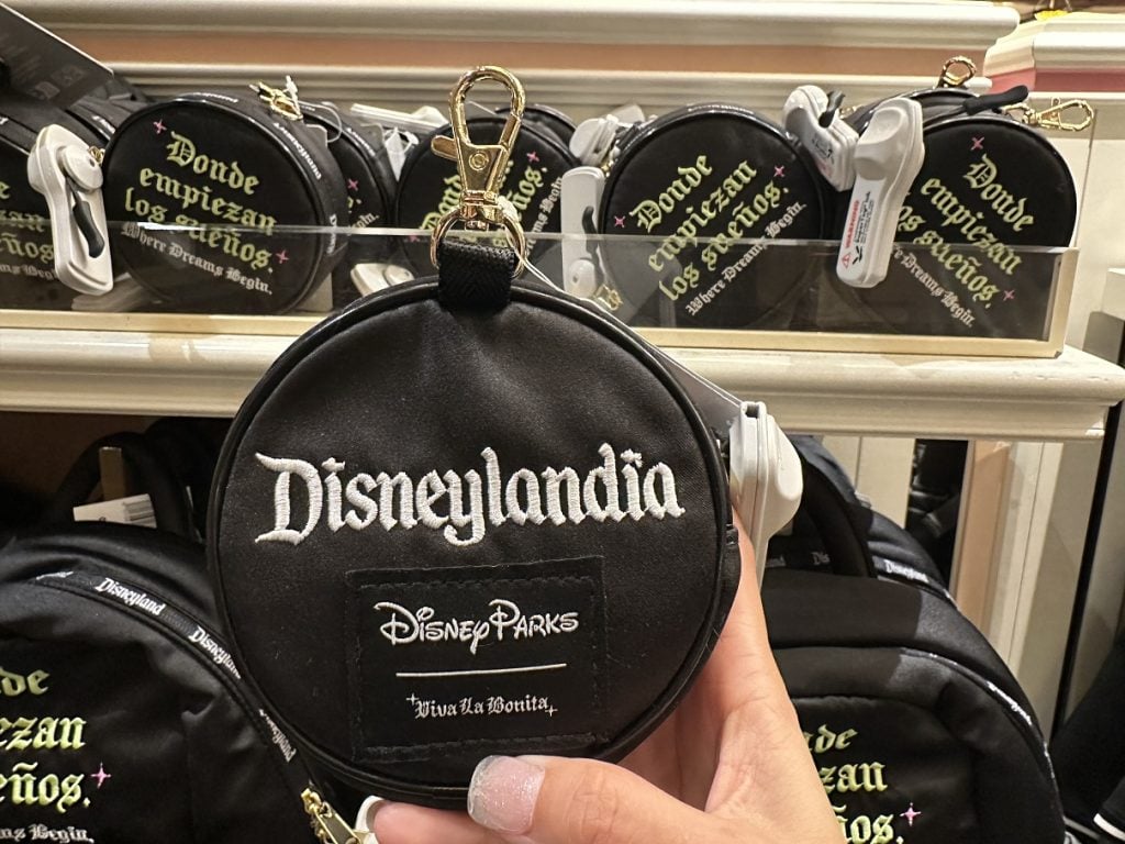 IMG_2599 | WDWINFO.COM New Disneylandía and Halloween Merch Arrives at Disneyland IMG_2599 Disneyland Merchandise