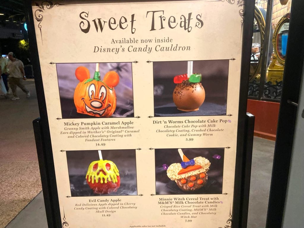 IMG_3812 | WDWINFO.COM Limited-Time Halloween Treats at Candy Cauldron in Disney Springs IMG_3812