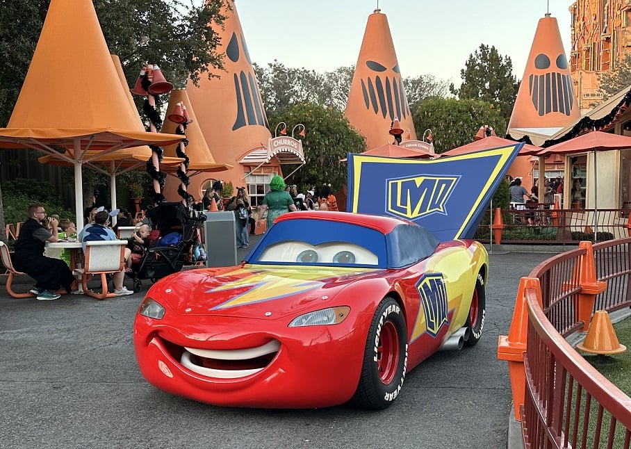 IMG_9732 | WDWINFO.COM Cars Land Halloween 2026: What to See and Do IMG_9732 Cars Land Halloween