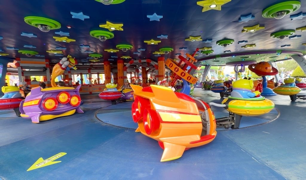 Lilly Pad Jams 3 | WDWINFO.COM Lilypad’s Jams Is Exactly What Toy Story Land Needs More Of Lilly Pad Jams 3