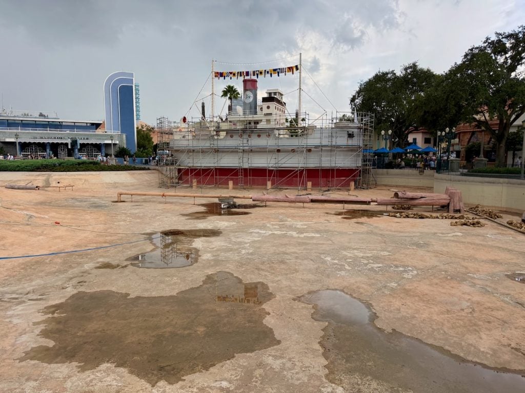 dhs empty echo lake tot scaffolding - 4 | WDWINFO.COM Hollywood Studios Is Looking a Little Rough Around the Edges Right Now dhs empty echo lake tot scaffolding - 4